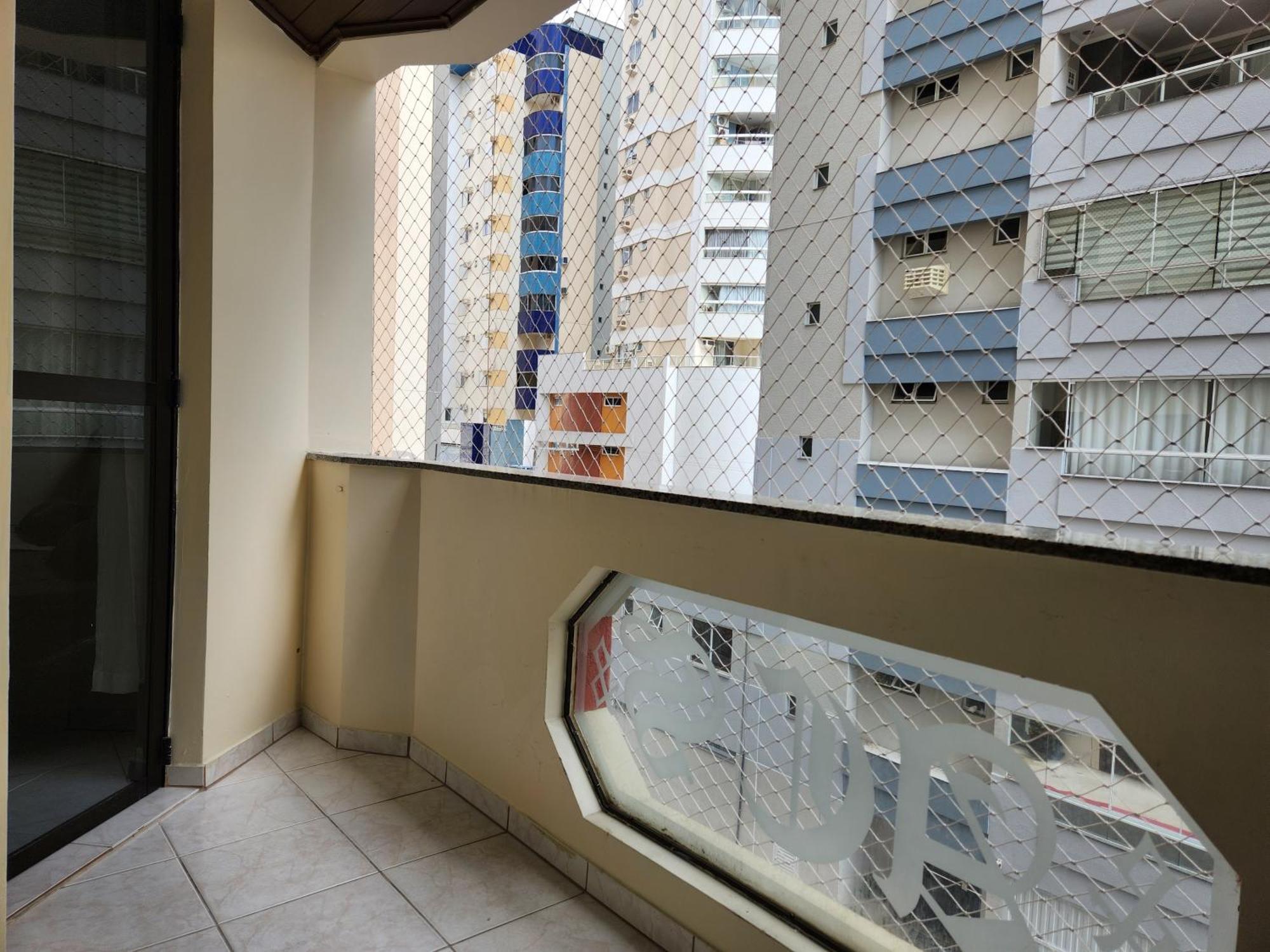 2 Quartos A 200Mts Praia Central, Garagem, Churrasqueira, Wi-Fi 90 Mbps, Pet Friendly Balneário Camboriú الغرفة الصورة