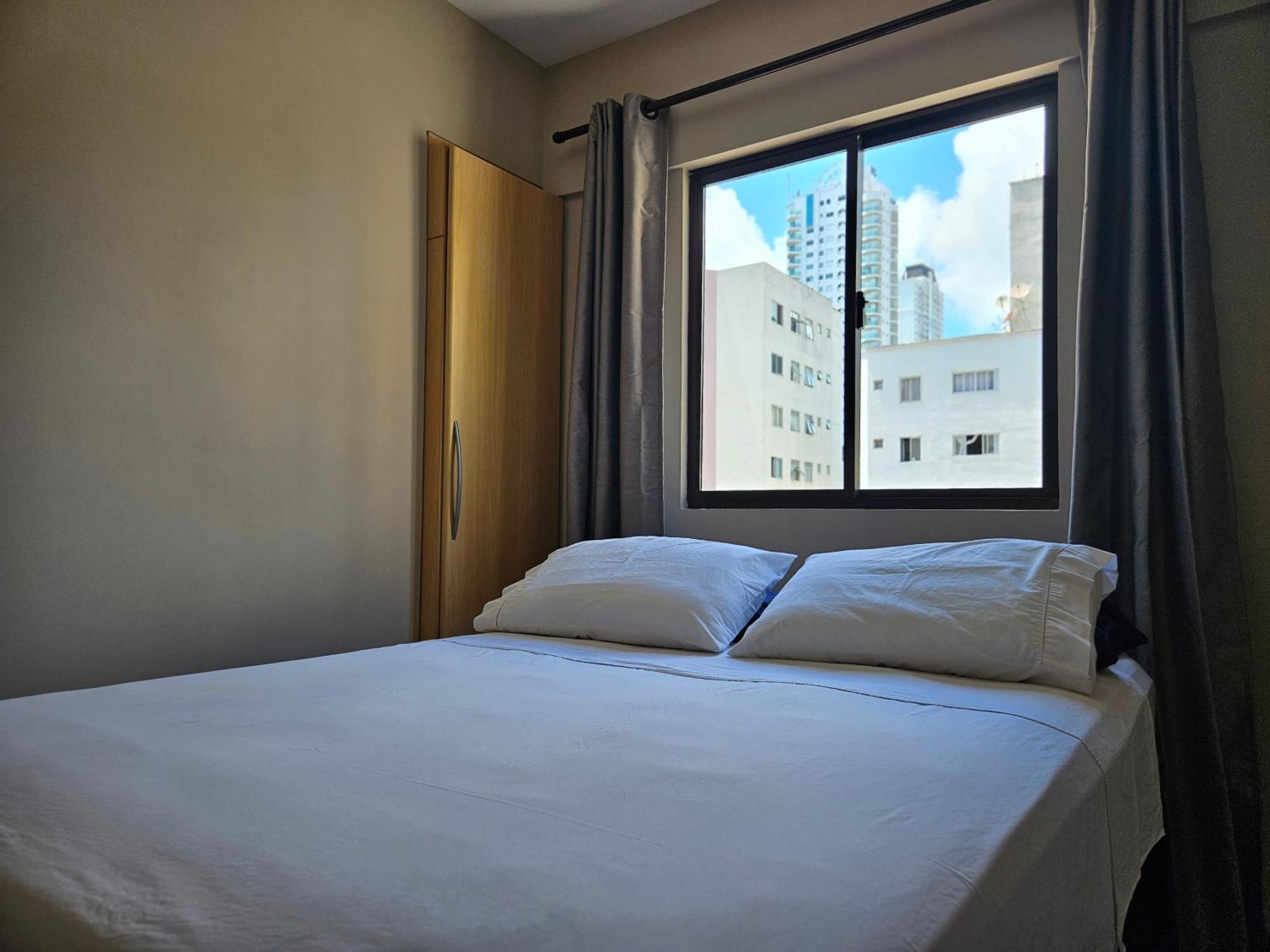 2 Quartos A 200Mts Praia Central, Garagem, Churrasqueira, Wi-Fi 90 Mbps, Pet Friendly Balneário Camboriú المظهر الخارجي الصورة