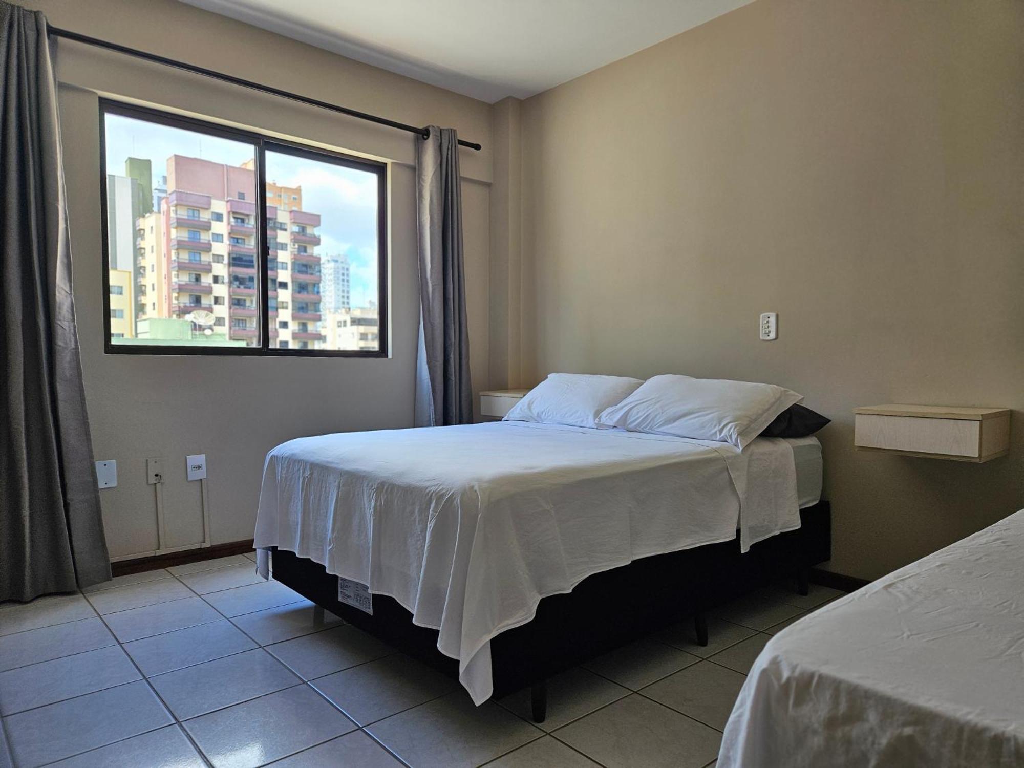 2 Quartos A 200Mts Praia Central, Garagem, Churrasqueira, Wi-Fi 90 Mbps, Pet Friendly Balneário Camboriú المظهر الخارجي الصورة