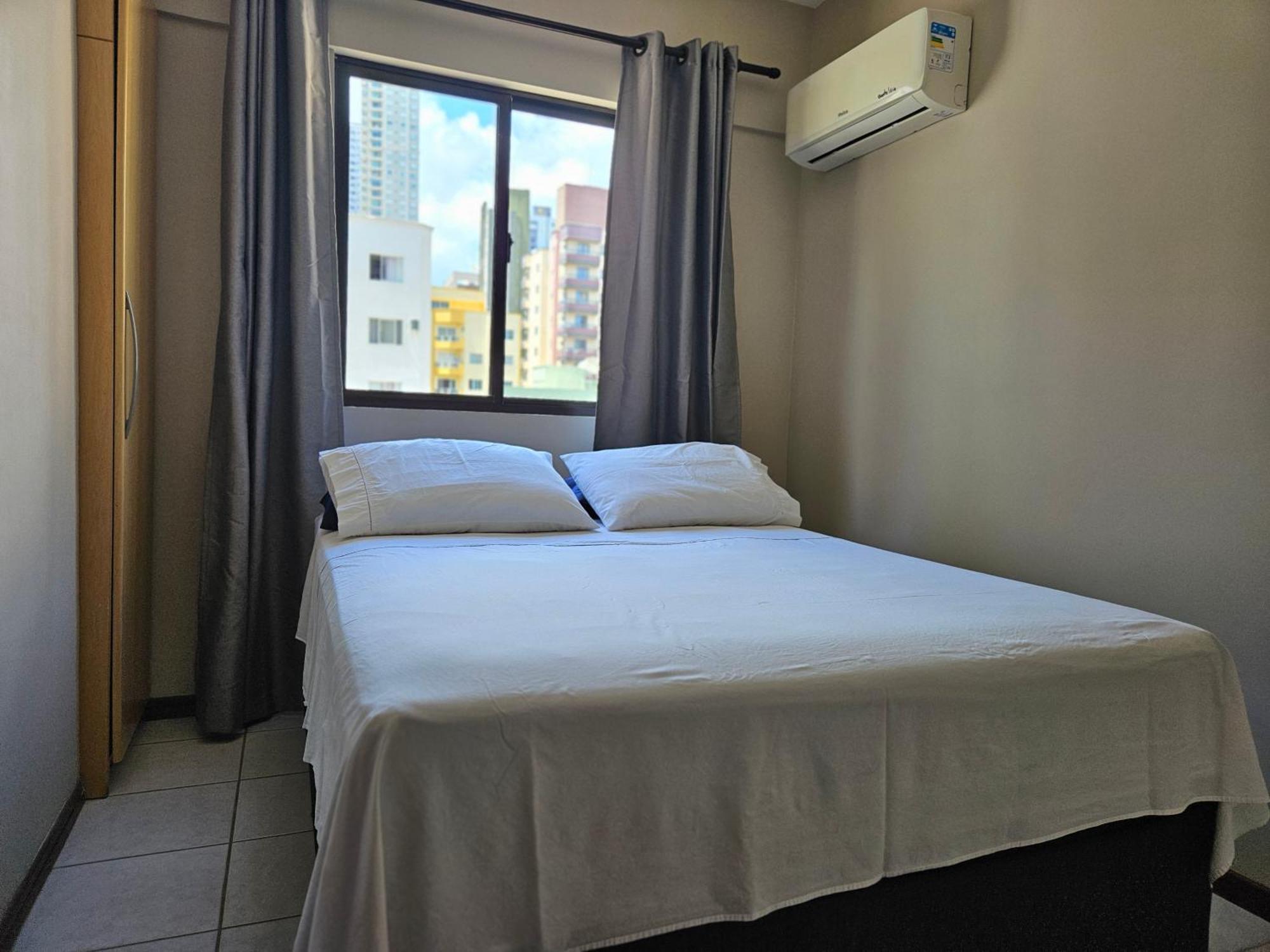 2 Quartos A 200Mts Praia Central, Garagem, Churrasqueira, Wi-Fi 90 Mbps, Pet Friendly Balneário Camboriú المظهر الخارجي الصورة