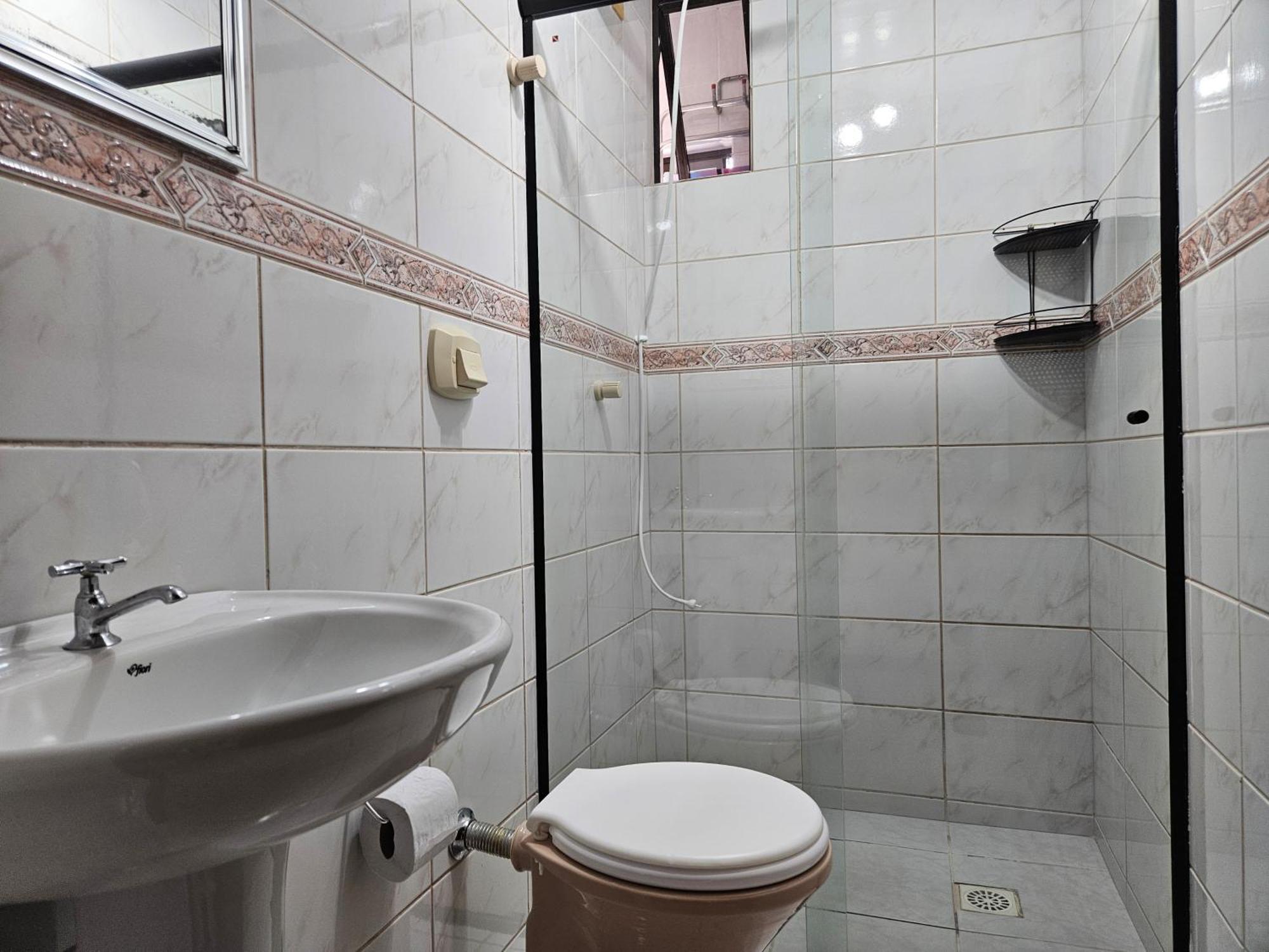 2 Quartos A 200Mts Praia Central, Garagem, Churrasqueira, Wi-Fi 90 Mbps, Pet Friendly Balneário Camboriú المظهر الخارجي الصورة