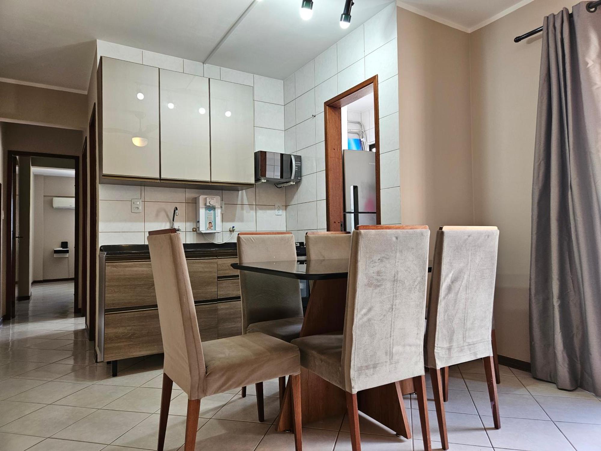 2 Quartos A 200Mts Praia Central, Garagem, Churrasqueira, Wi-Fi 90 Mbps, Pet Friendly Balneário Camboriú المظهر الخارجي الصورة