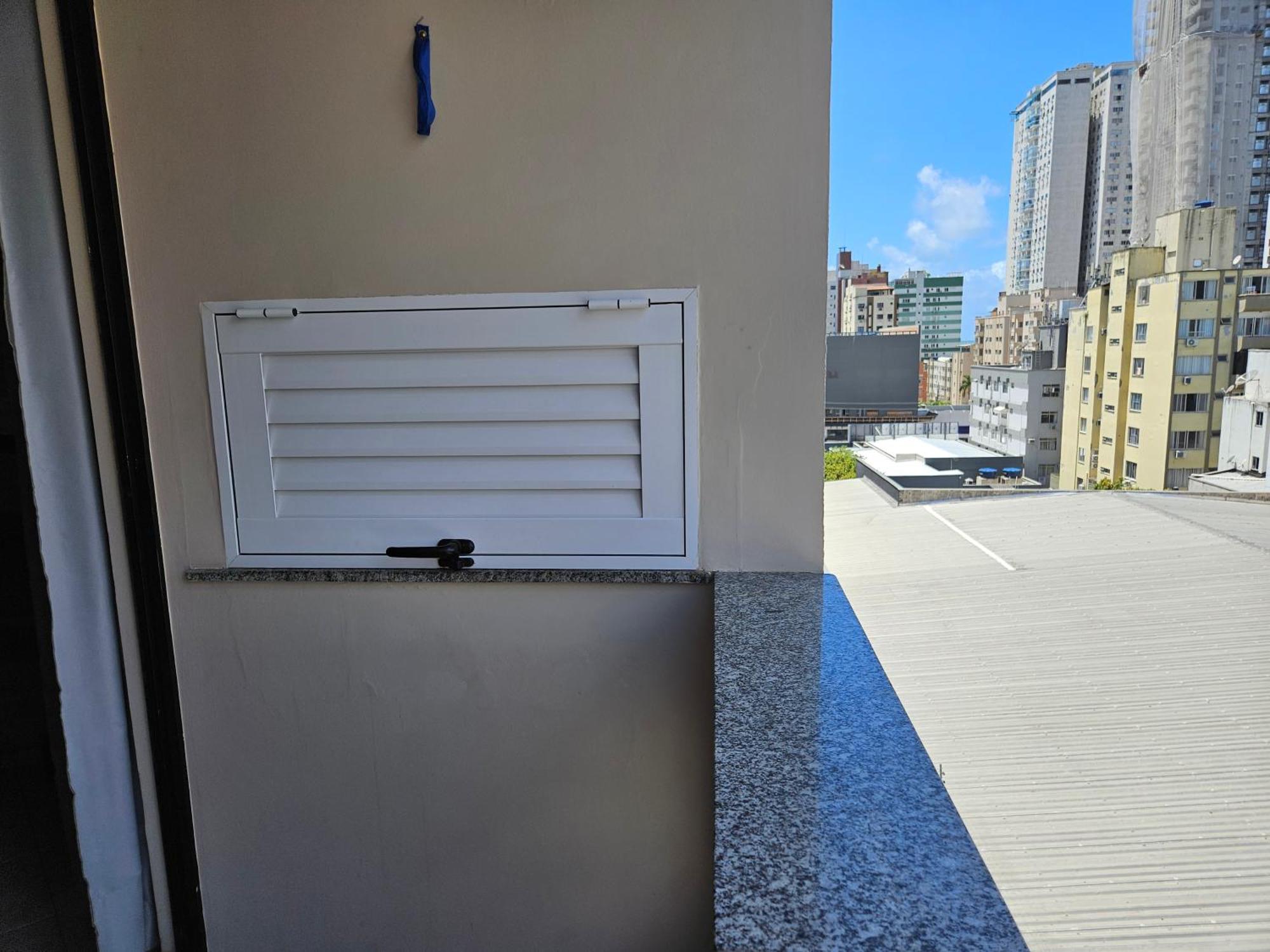 2 Quartos A 200Mts Praia Central, Garagem, Churrasqueira, Wi-Fi 90 Mbps, Pet Friendly Balneário Camboriú المظهر الخارجي الصورة